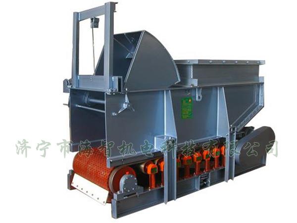 用手動、電動、液動或氣動驅動齒輪帶動弧型齒條來開啟或關閉扇型閘門